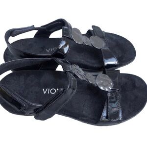 Vionic Farra Patent Black And Silver Comfort Sandals. Size 6.
